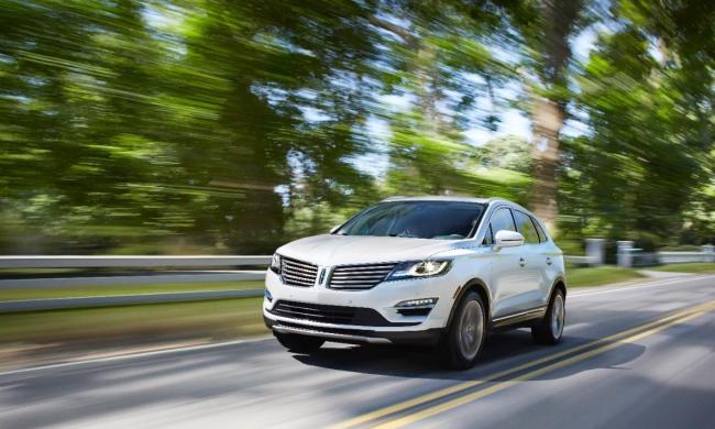 2015 lincoln mkc crossover revealed