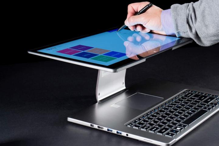 Acer Aspire R7 tablet 1