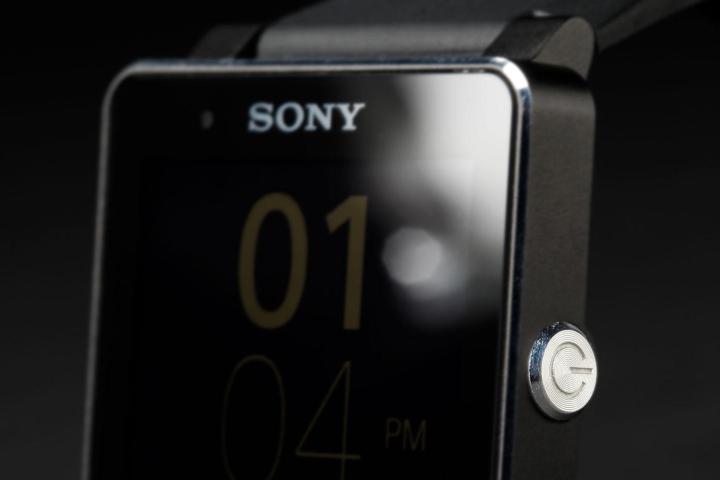 Sony SmartWatch 2 power button