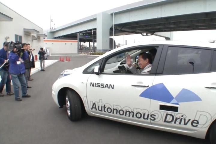 nissan self driving car tested test drive