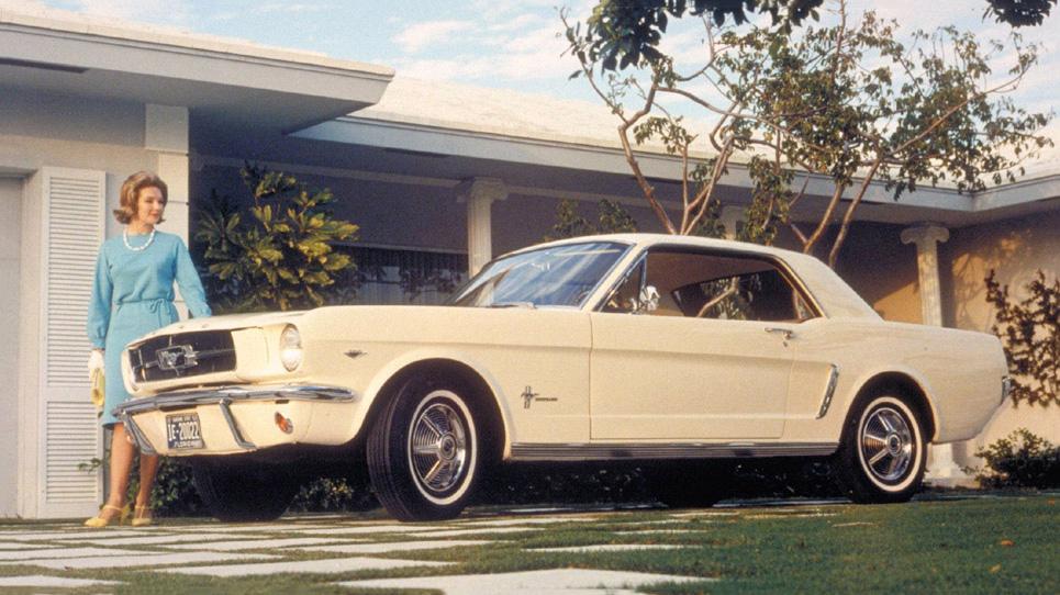 19641/2 Ford Mustang White Coupe