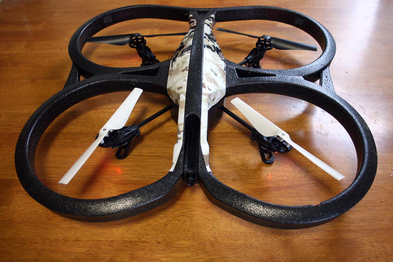 NieuwZeeland arm embargo Parrot AR.Drone 2.0 Elite Edition Review | Digital Trends