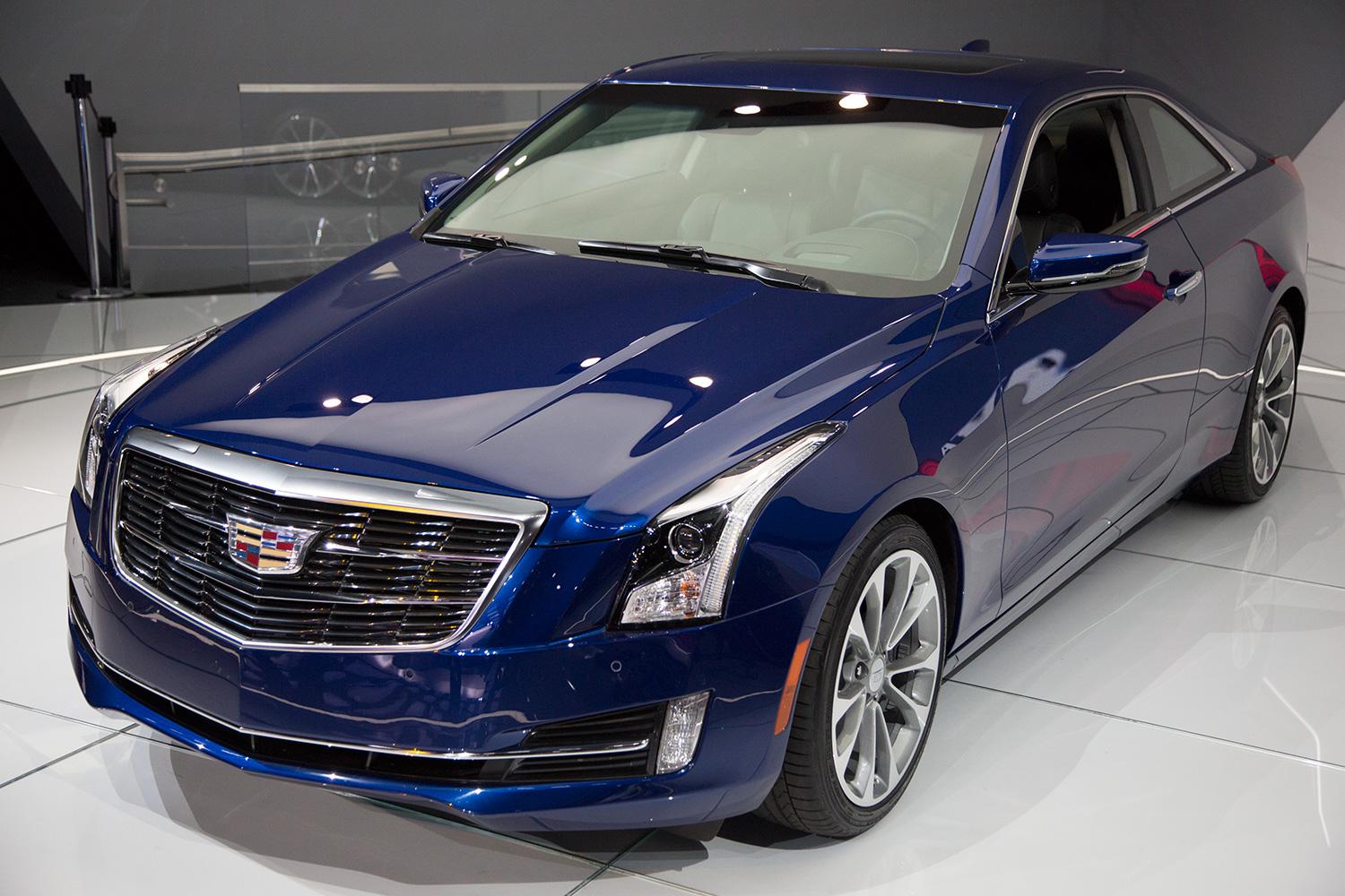 2015 Cadillac ATS Coupe front left