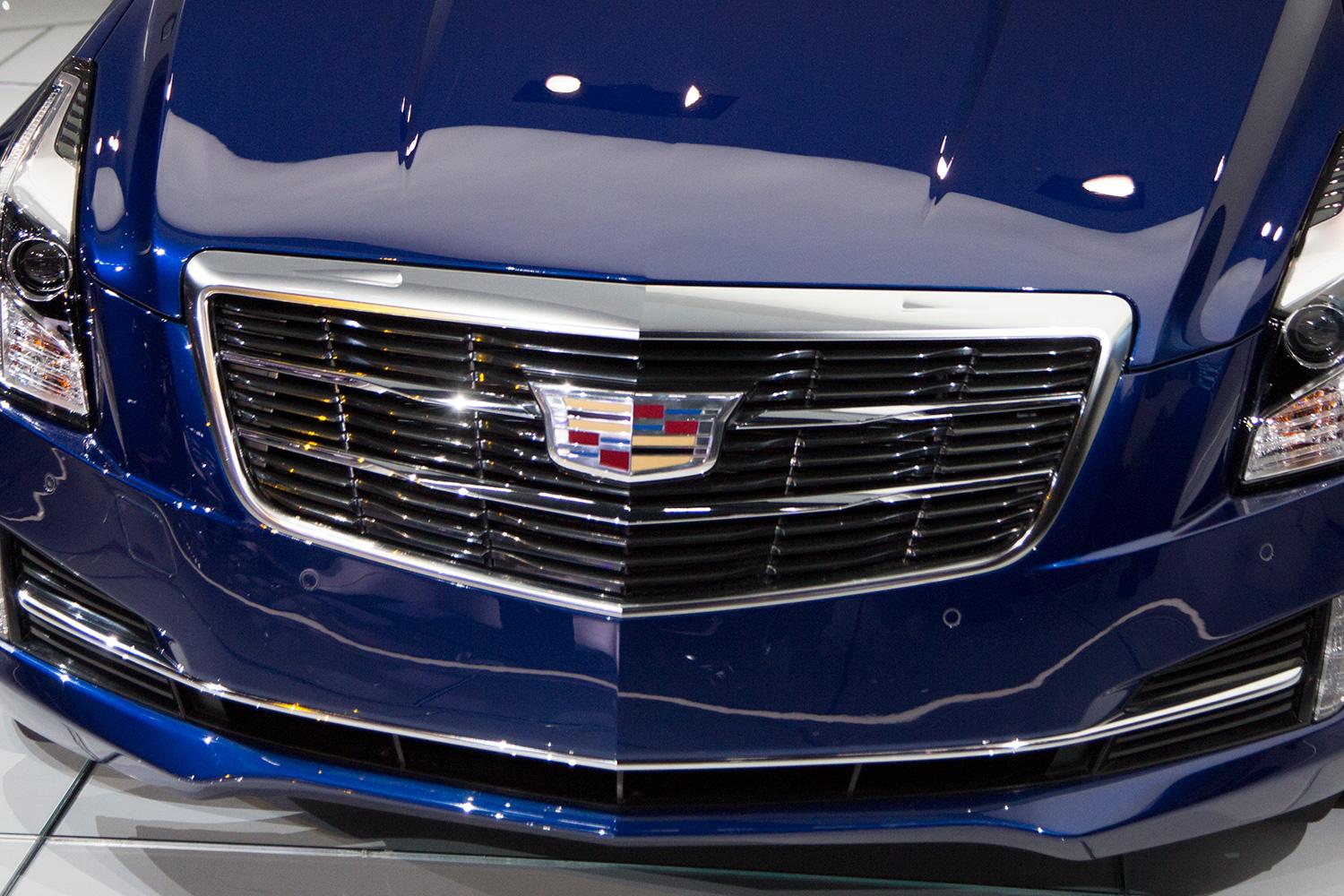 2015 Cadillac ATS Coupe grill macro
