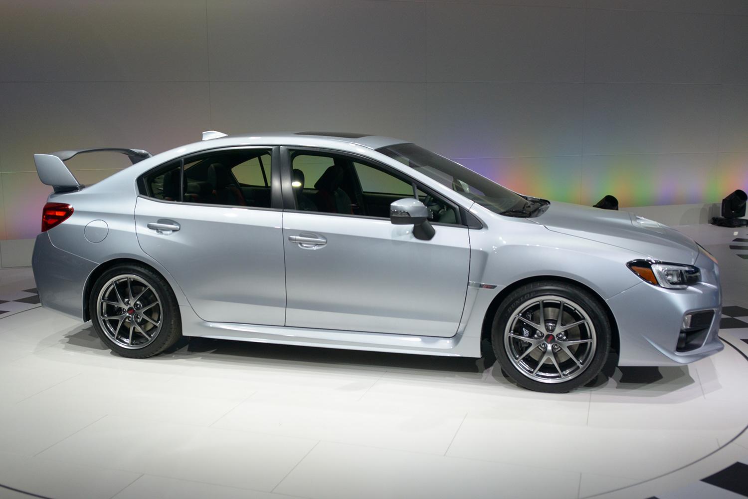 2015 Subaru WRX STI right