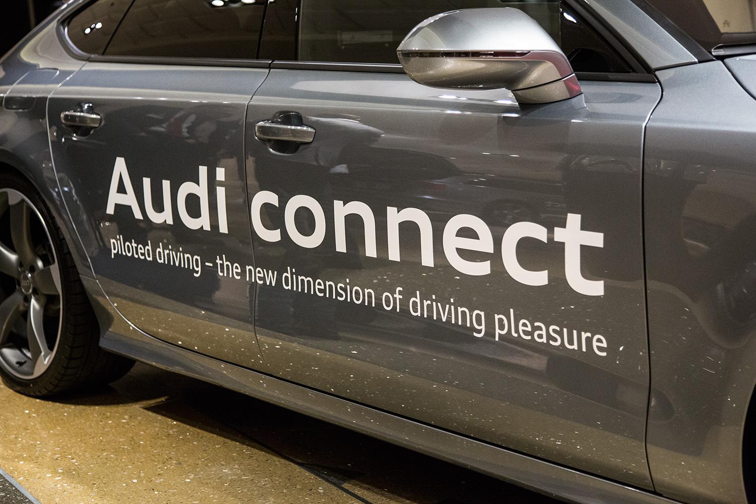Audi A7 Autonomous side logo