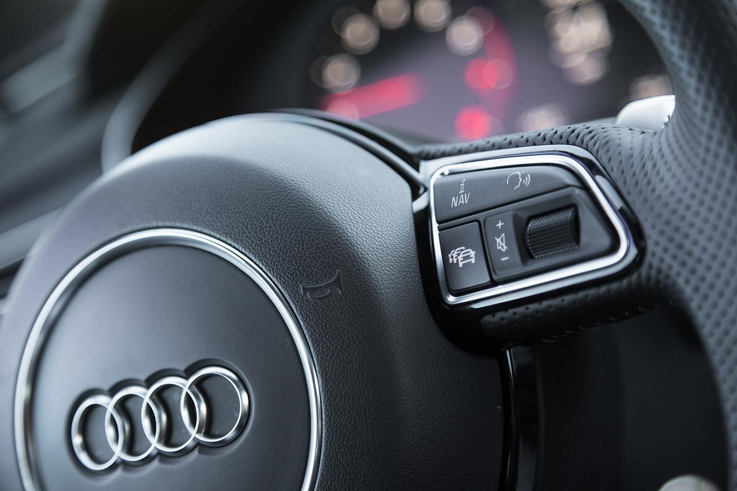 Audi A7 Autonomous steering wheel controls