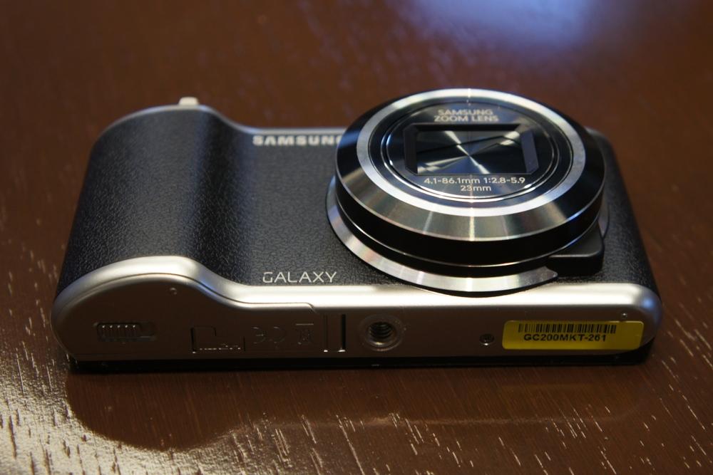 samsung announces nx30 mirrorless camera and android powered galaxy 2 dsc08179