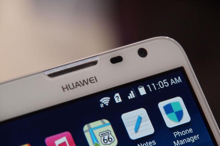 Huawei Ascend Mate 2 4G front camera macro
