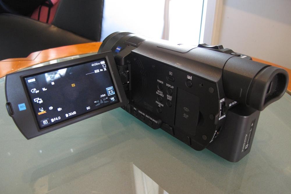 sony announces fdr ax100 4k handycam camcorder img 5585