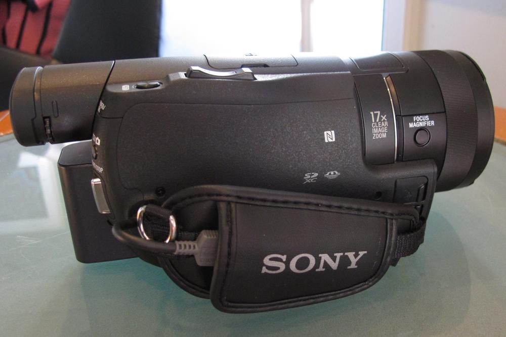 sony announces fdr ax100 4k handycam camcorder img 5589