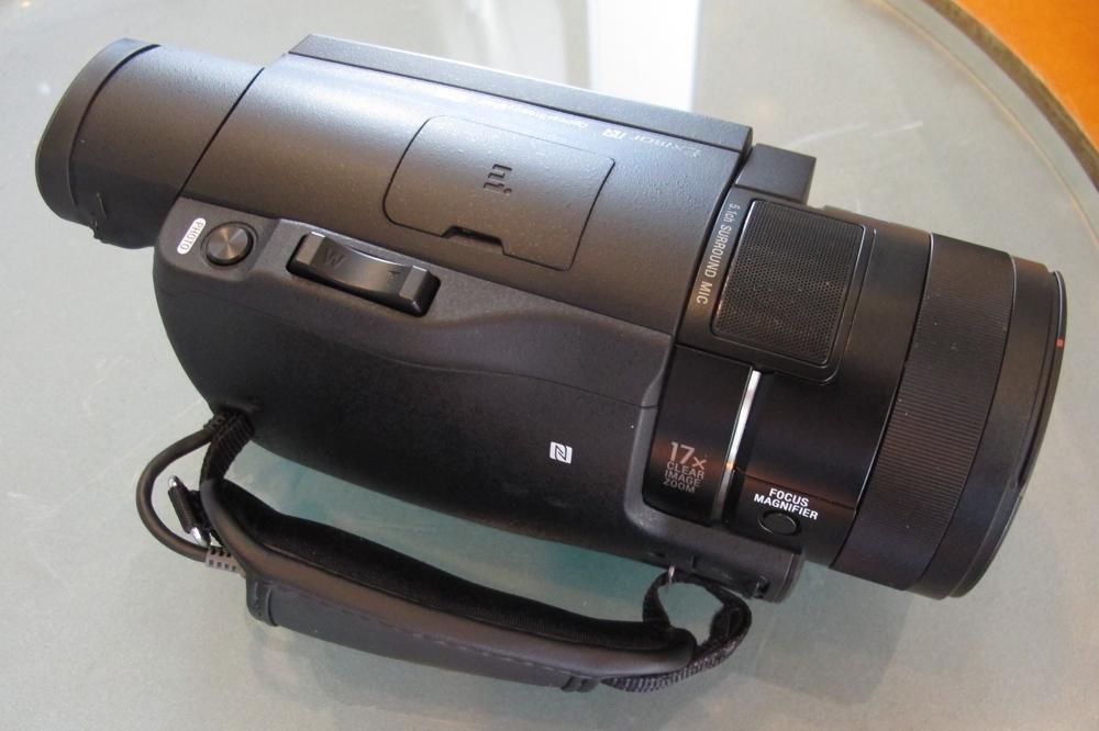 sony announces fdr ax100 4k handycam camcorder img 5593