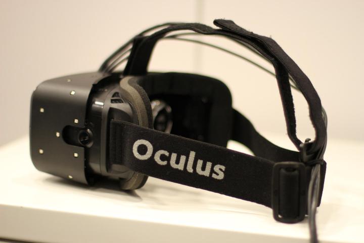 oculus vrs john carmack develop content rift headset ces 2014