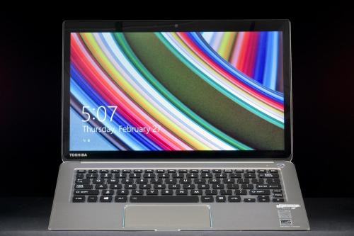 Toshiba Kirabook 2014 review screen front
