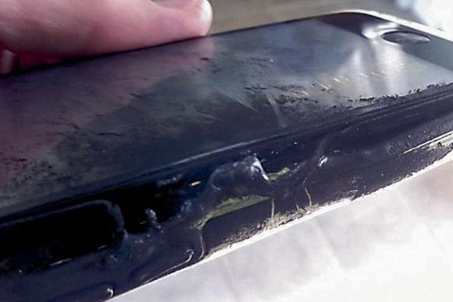 swollen iphone battery explode