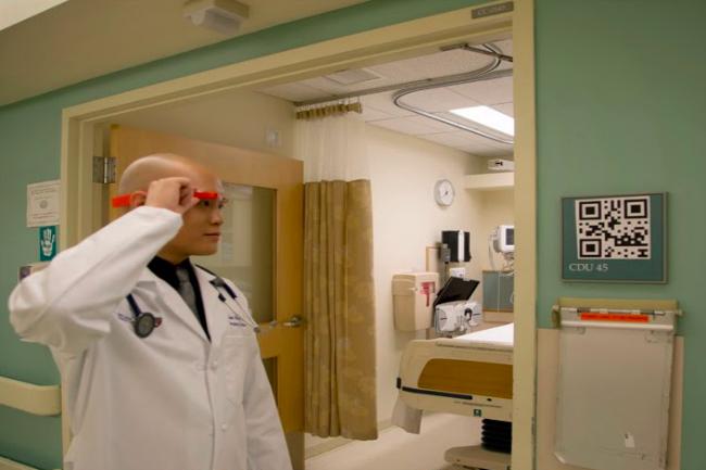 google glass used by doctors in hospitals doctor