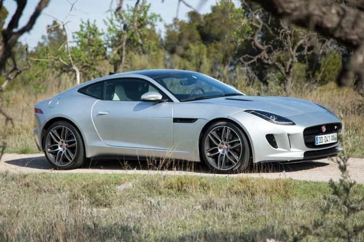 Jaguar F-TYPE Coupe right side angle