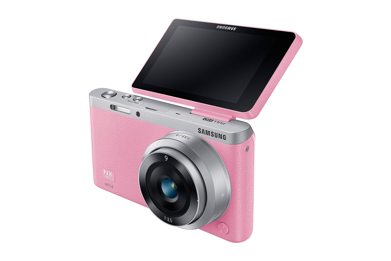 NX-MINI-9MM-Lens_020_Dynamic3_Baby-Pink
