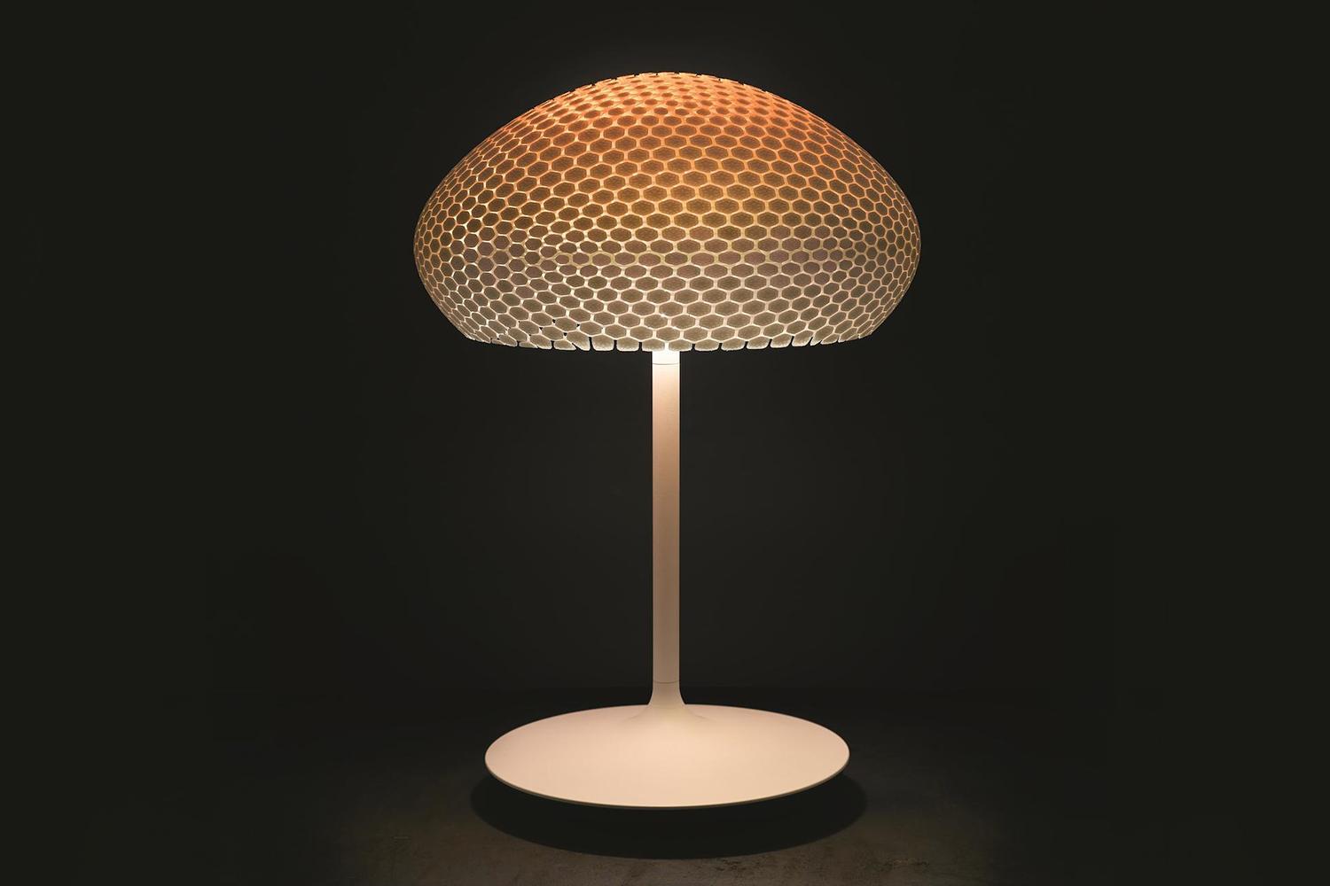 Philips 3D printed hue lamps Luminaires DragonflyTafel Sunrise