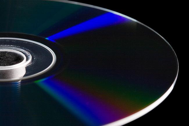sony and panasonic are teaming up to make 300gb 500gb 1tb optical storage discs blu ray disc