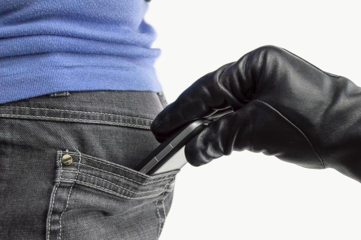 smartphone kill switch california 2015 phone theft