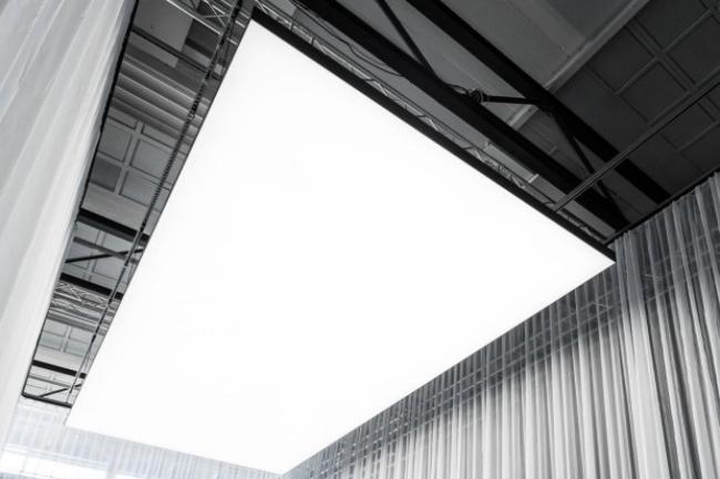 philips onespace turns ceiling to softbox