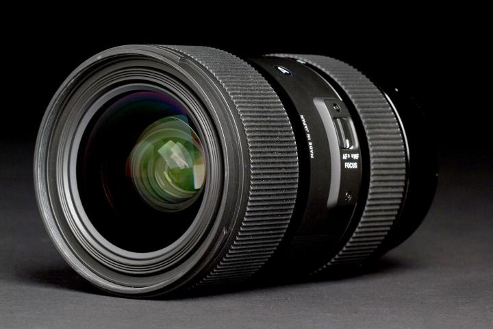 Sigma 18 35mm front angle