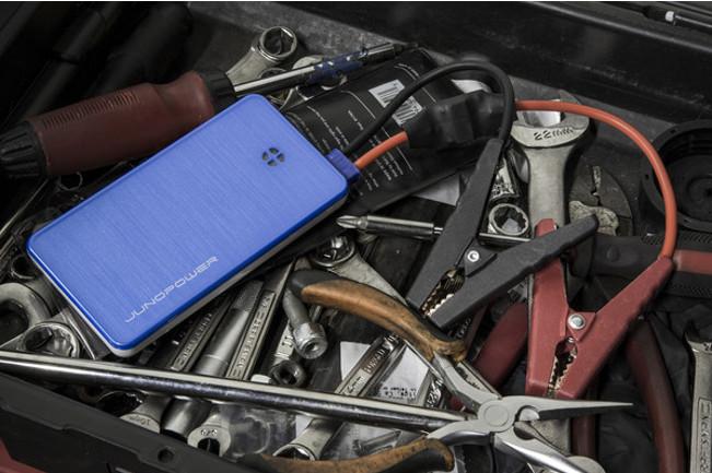 portable battery can charge phone jumpstart car junopower