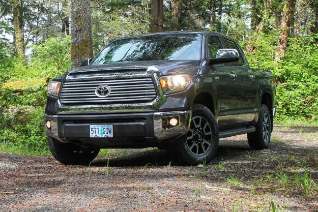 2014 toyota tundra review front angle 4