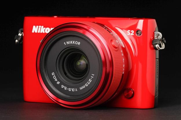 Nikon 1 S2 front angle 2