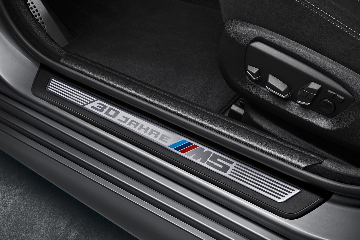 30th Anniversary Edition BMW M5