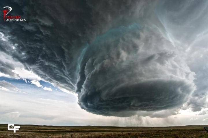 formation supercell stunning mother nature cgi produce basehunters wyoming thunderstorm