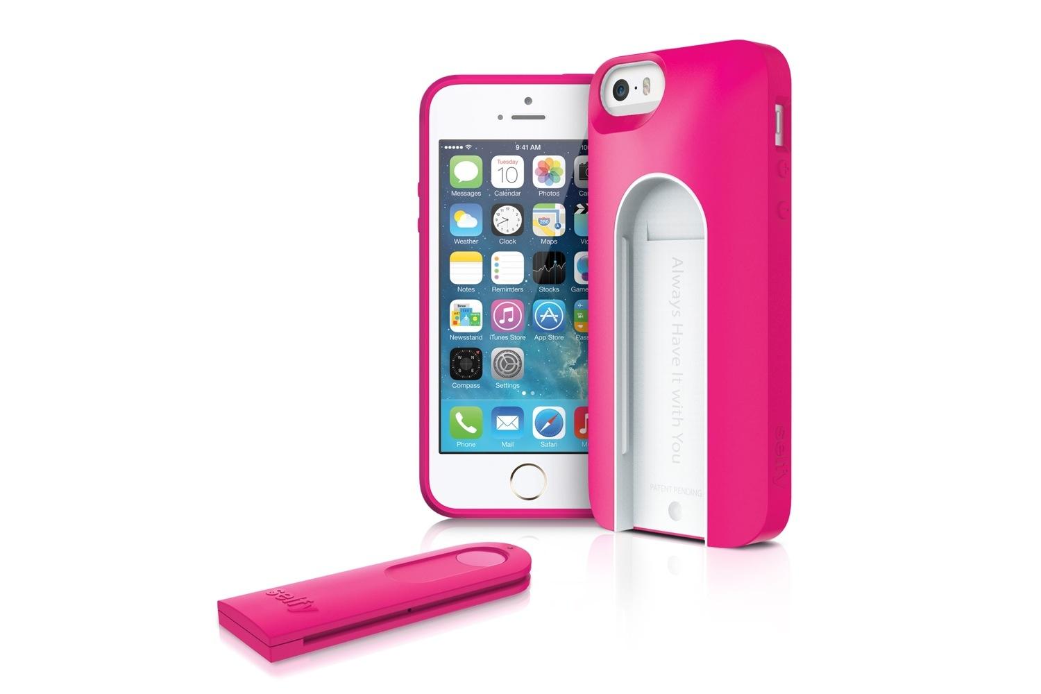 iluv smartphone case with built in remote shutter designed for the selfie obsessed iphone 5s pink