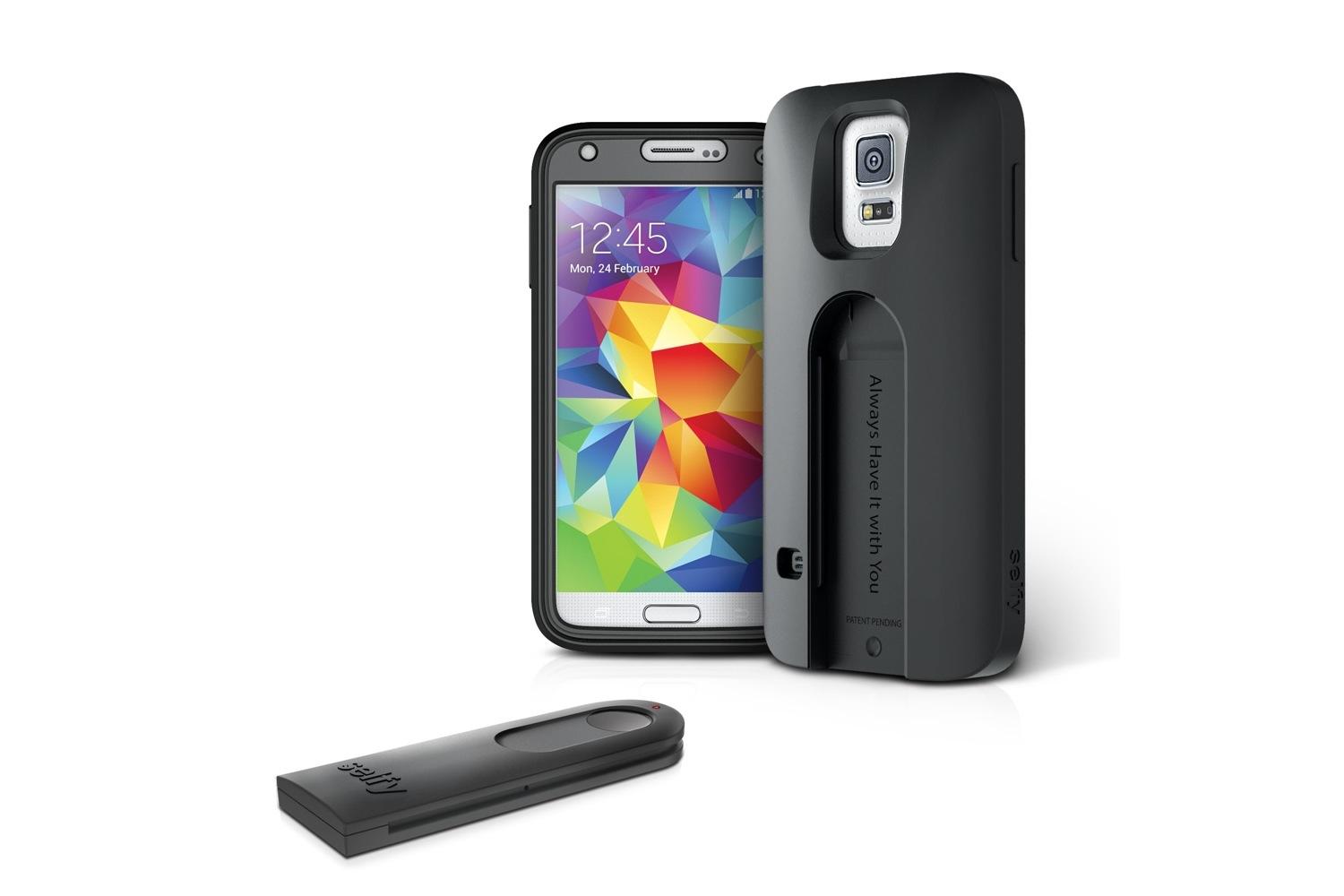 iluv smartphone case with built in remote shutter designed for the selfie obsessed selfy galaxy s5 black