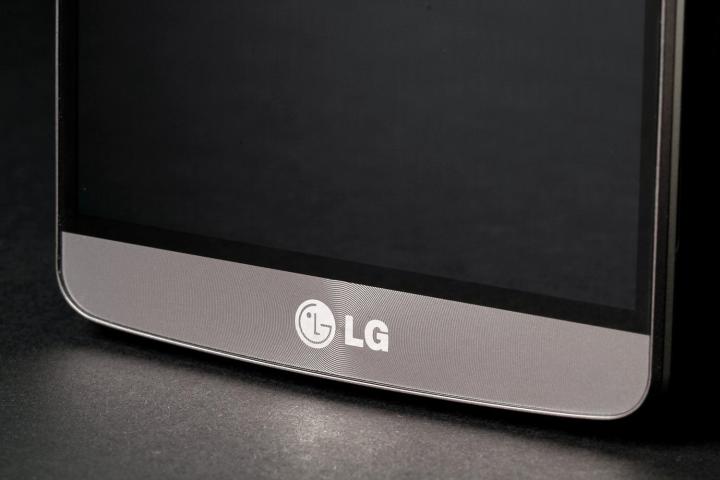 LG G3 bottom logo