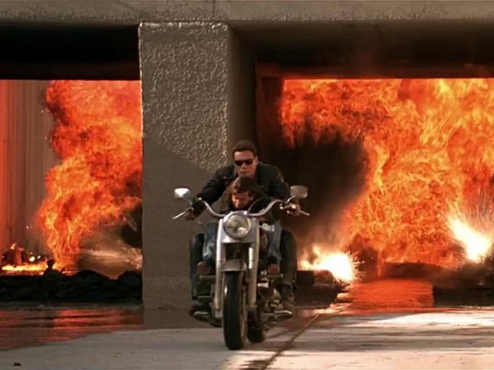 watch iconic terminator 2 truck chase recreated gta v canal