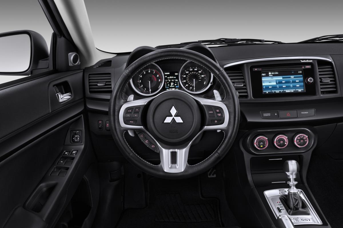 2014 Mitsubishi Lancer Evolution interior