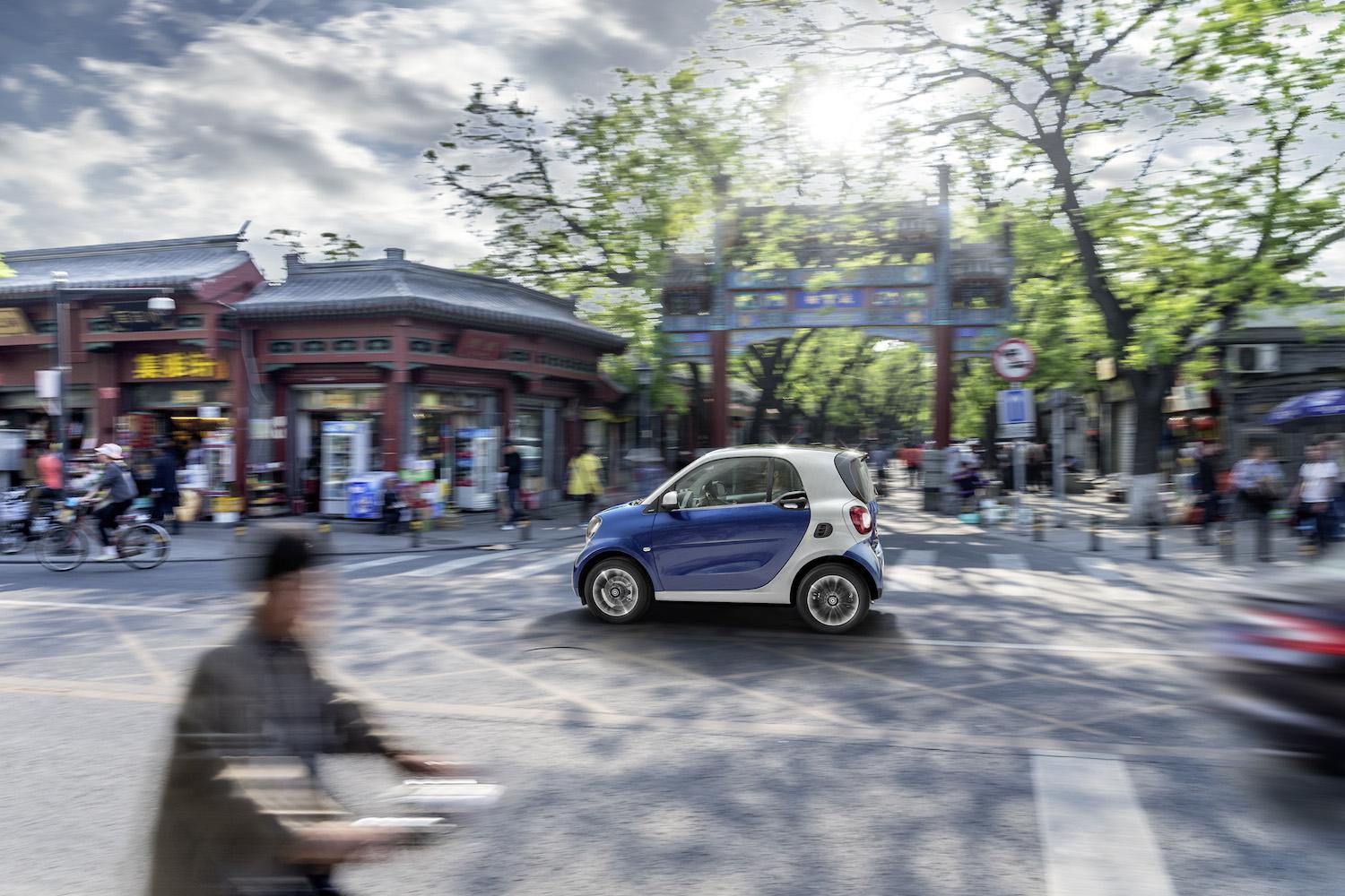 2016 smart fortwo  18