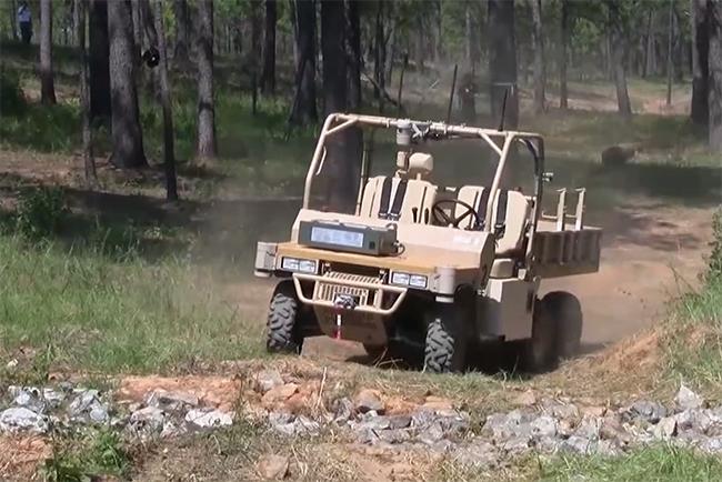 autonomous military vehicle called guss revolutionize battlefield 2 torc robotics