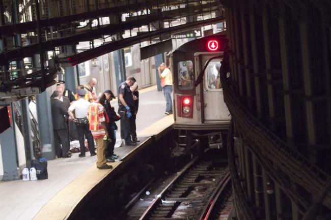 woman crushed by train in nyc tablet union square