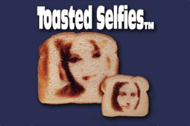 face toast breakfast selfie toaster 2