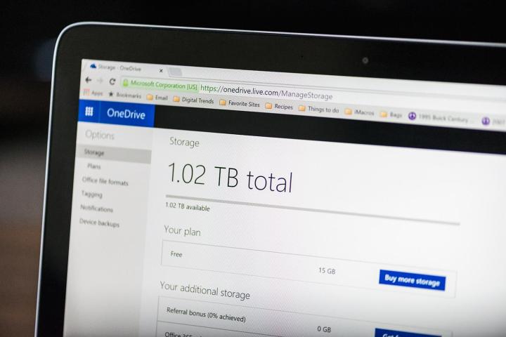 heads up onedrive users you have 10 days left to keep your 15gb of free storage windows cloud