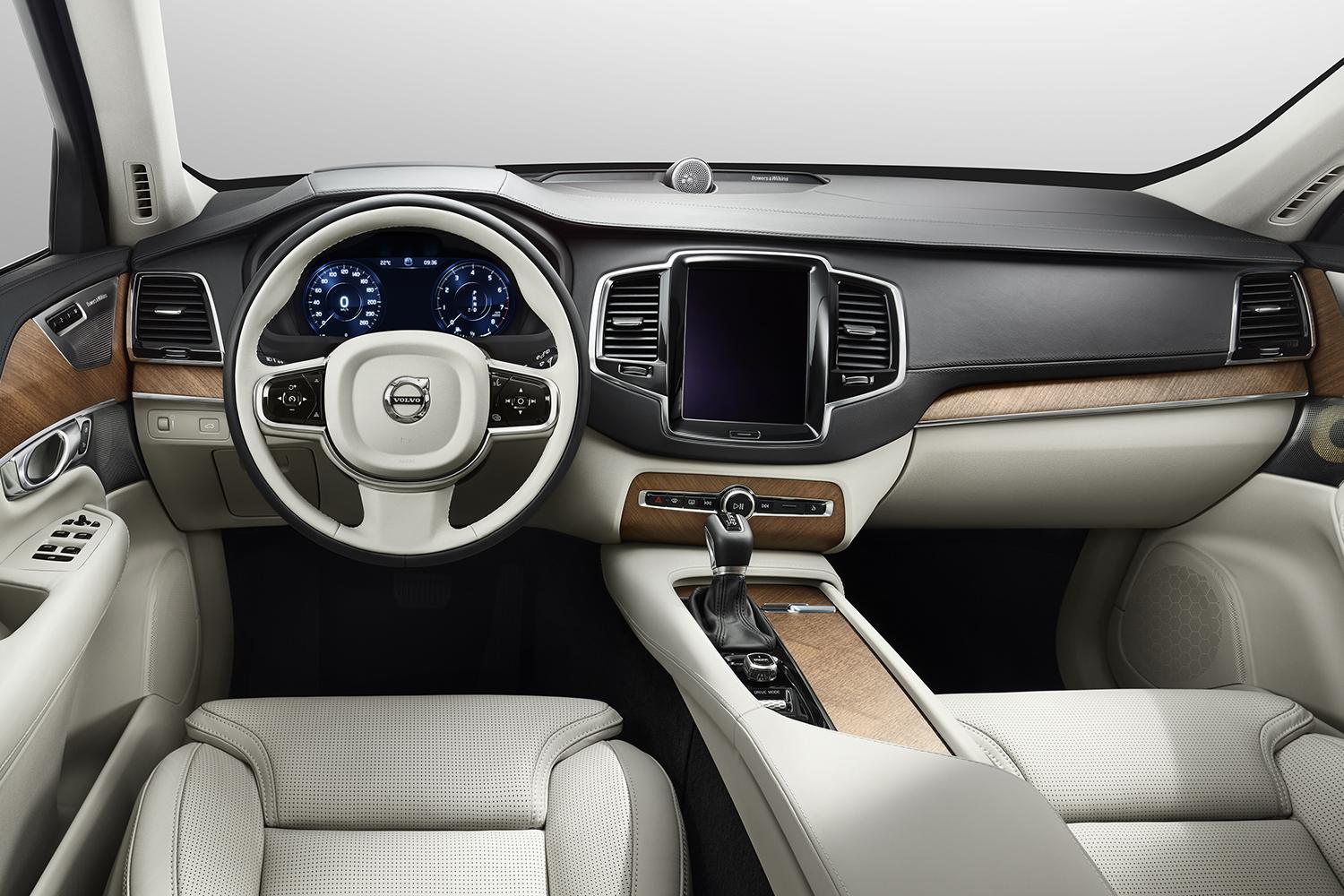 2015 Volvo XC90 front interior