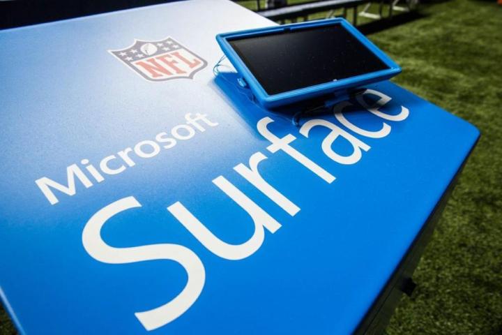 nfl bill belichick giving up on microsoft surface