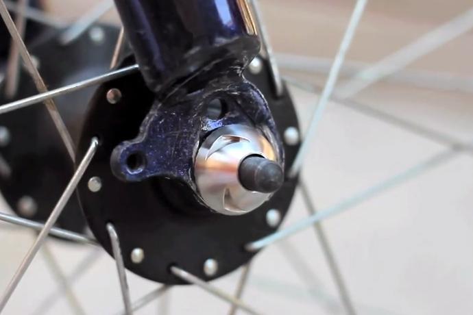 lock bicycle nuts prevent theft nutlock bike wheel