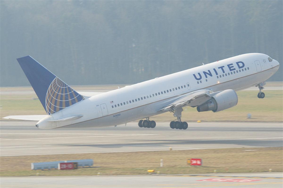 united airlines ready to make the first poop powered passenger flight