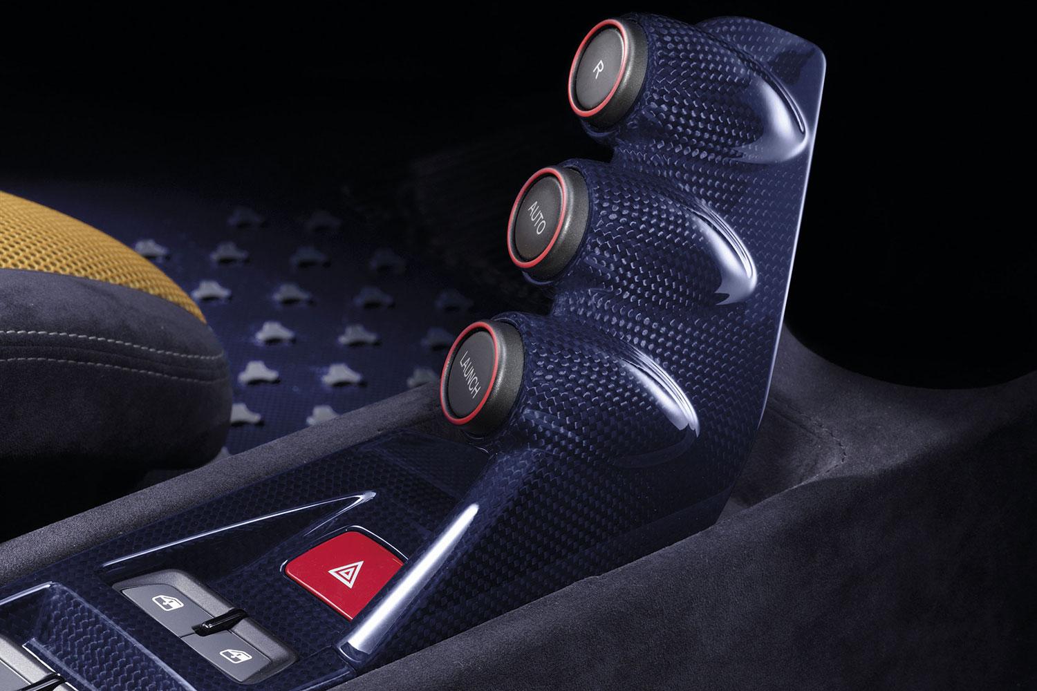 2015 Ferrari 458 Speciale center buttons