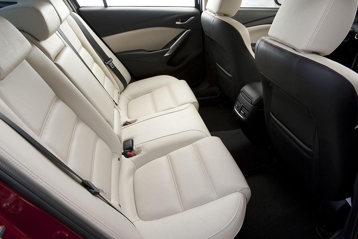 2015 Mazda Mazda 6 interior back