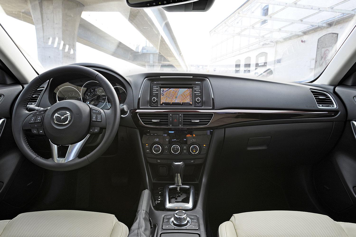 2015 Mazda Mazda 6 interior front 3