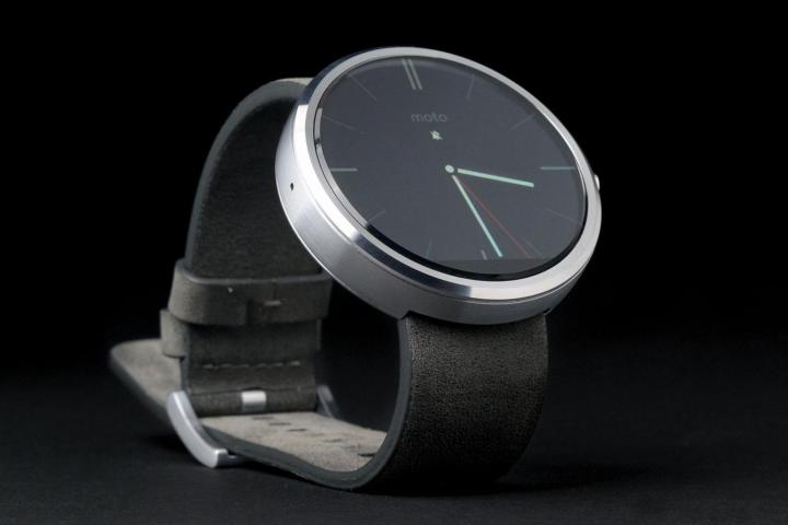 Moto 360 Watch front angle full